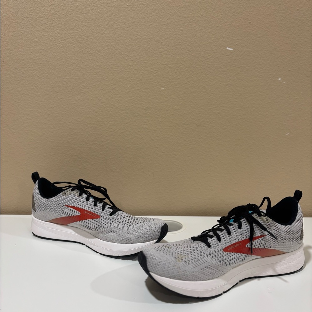 Brooks Revel 4 Men’s Shoes